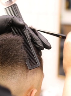 Comb and scissor work